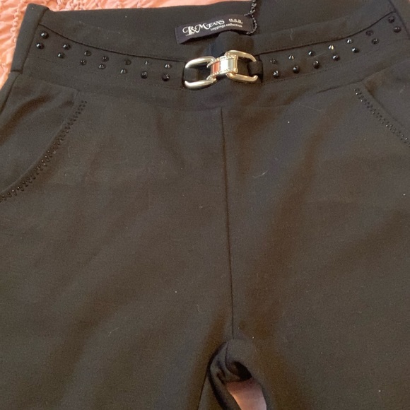 Black pair of casual leggings - Picture 4 of 4